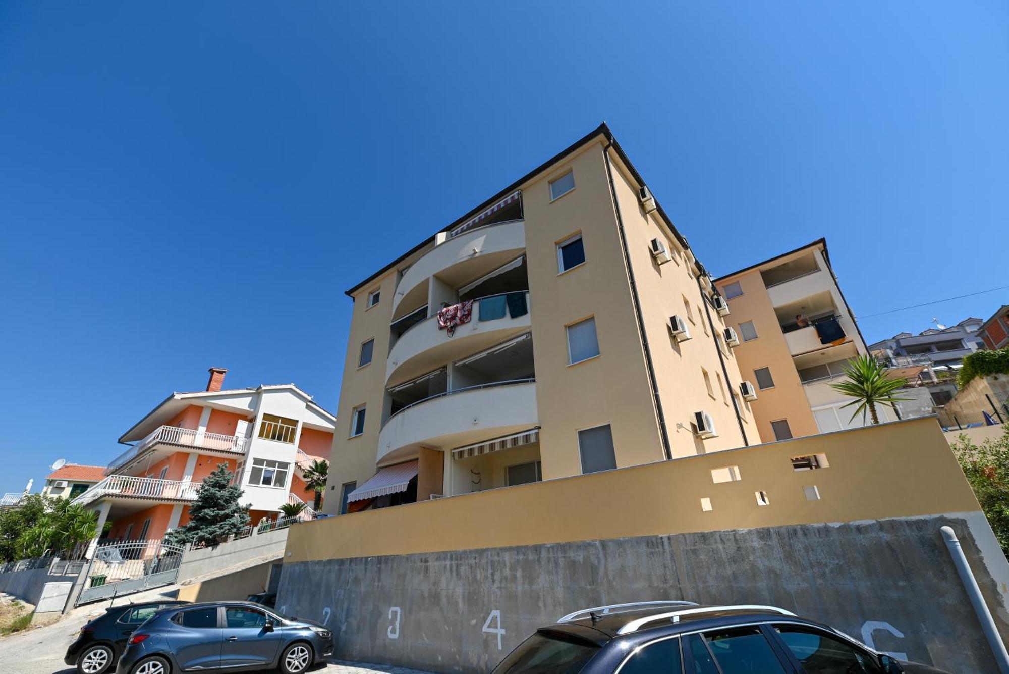 Sunny Place With Sea View Trogir Exteriör bild